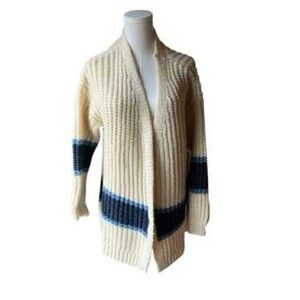 Women's chunky knit white and blue Colorblock cardiagan  XL
